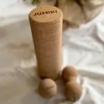 Zestaw do ćwiczeń i masażu JUMIKI MOBILITY - roller M 10×30 cm, piłka S 6 cm i podwójna piłka M - obrazek 2