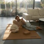 Mata do ćwiczeń korkowa JUMIKI NATURALNA XXL - obrazek 12