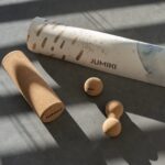 Piłka do masażu i ćwiczeń podwójna korkowa JUMIKI M - obrazek 9