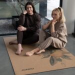 Mata do ćwiczeń korkowa JUMIKI Z CYTRYNAMI XXL